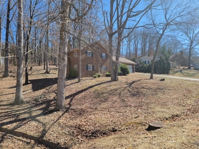 **PENDING**  Home for Sale in the Town of Christiansburg VA - image 5