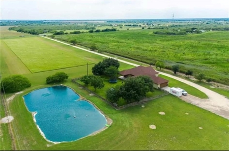 Country Home on Acreage with Shop, Fenced and Cross Fenced. - image 1