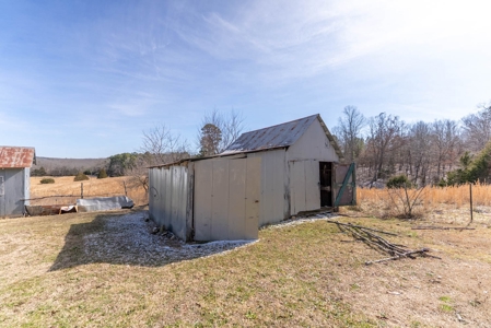 Farmhouse and 82 Acres in the Oregon County Ozarks - image 17