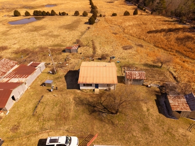 Farmhouse and 82 Acres in the Oregon County Ozarks - image 3