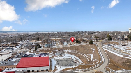 Missouri Valley Home With Amazing Views! - image 16