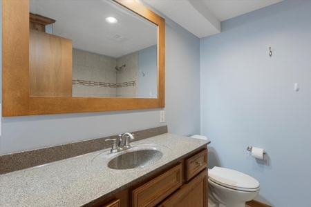 Missouri Valley Home With Amazing Views! - image 12