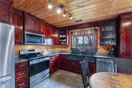 LOG Cabin Country Home on 133.50 Wildlife Acres For Sale - image 18
