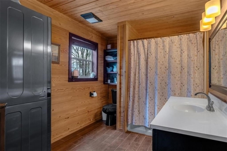 LOG Cabin Country Home on 133.50 Wildlife Acres For Sale - image 24