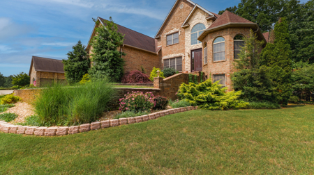 Luxury Home in the Prestigious Country Club Community - image 44