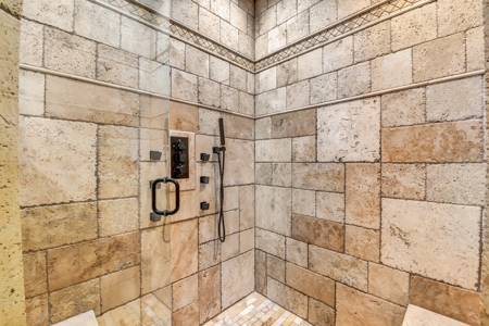 Texas Home For Sale in Paradise ISD - image 14