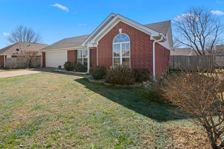 Updated 3 Bedroom Home For Sale in Searcy, Arkansas - image 28