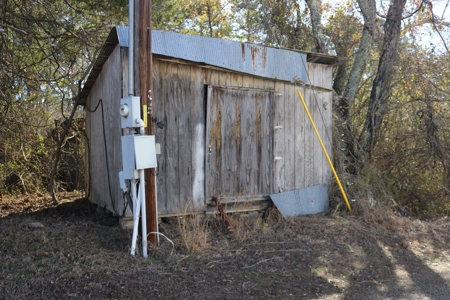 Mini Farm and Homestead in Clinton Arkansas - image 40