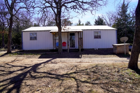 Home 5 Acres for Sale Meeker, Oklahoma - image 2