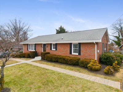 Brick Ranch Home for Sale in Christiansburg VA - image 30