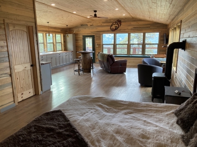 Charming Off-Grid One-Bedroom Cabin Near Chama NM - image 33