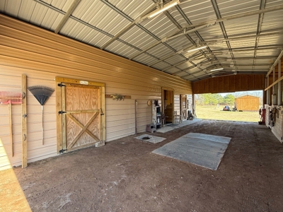 Avery Texas Horse Ranch For Sale - image 20