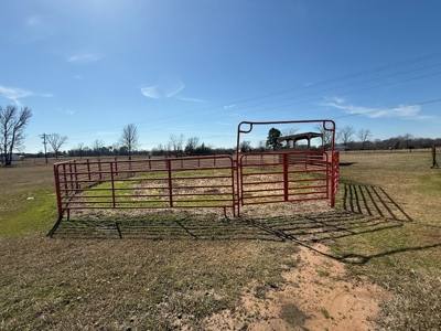 Avery Texas Horse Ranch For Sale - image 19