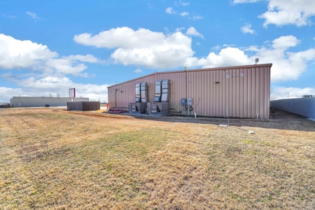 Commercial Property For Sale In Granite, Oklahoma - image 6
