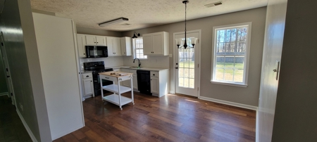 Home for Sale in Milan, TN - Move-in Ready w/ Large Backyard - image 17