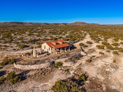 300 Acres in Ozona TX with Home For Sale - image 26
