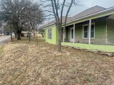 Home for Sale in Comanche, TX - image 9