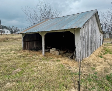 Home for Sale in Comanche, TX - image 4