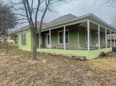 Home for Sale in Comanche, TX - image 8