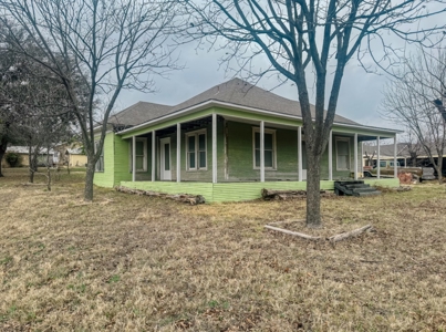 Home for Sale in Comanche, TX - image 7