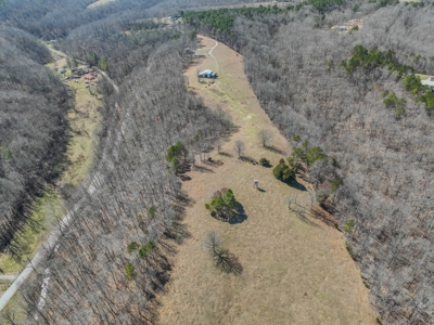 Secluded Cabin For Sale With Shop & Barn Deer & Turkey Hunt - image 26