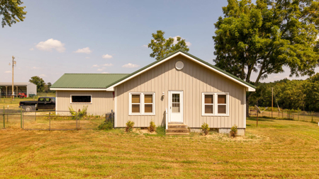 Horse Farm and Home for Sale in the Howell County Ozarks! - image 3