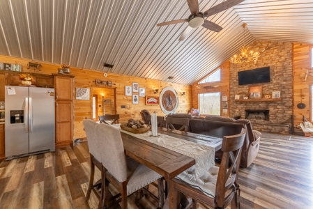 Home with Private Lake and Acreage For Sale in Fulton County - image 18