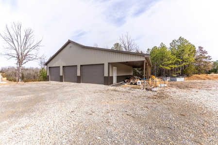 Home with Private Lake and Acreage For Sale in Fulton County - image 46