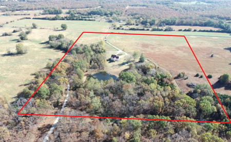 Country Home on 25 Acres in Vernon County for Sale - image 3