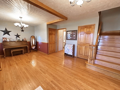 Country Home on 25 Acres in Vernon County for Sale - image 6