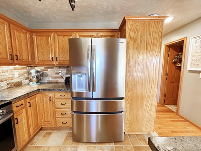 Country Home on 25 Acres in Vernon County for Sale - image 10