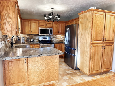 Country Home on 25 Acres in Vernon County for Sale - image 12