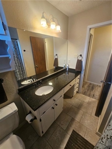 429 Lindenwood Lane W, Hewitt, TX – Spacious 3-Bed Home in Midway ISD with Updates! - image 11
