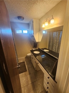 429 Lindenwood Lane W, Hewitt, TX – - image 9