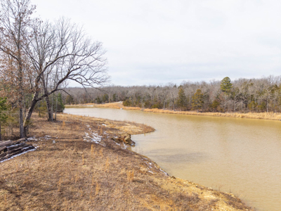Lakefront Property for Sale in Fulton County Ozarks - image 47