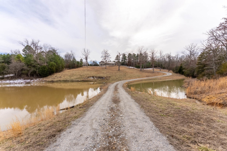 Lakefront Property for Sale in Fulton County Ozarks - image 4