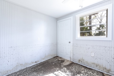 Investment Property for Sale in Suwannee FL! - image 11