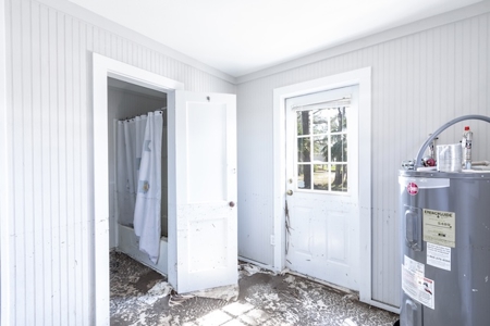 Investment Property for Sale in Suwannee FL! - image 9