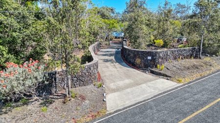 Sustainable 4-acre retreat w/4 BR workshop & organic gardens in Hawaii - image 14