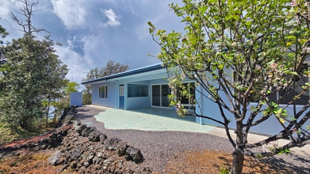 Sustainable 4-acre retreat w/4 BR workshop & organic gardens in Hawaii - image 21