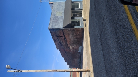 Large Commercial building in Rector Arkansas For sale Newly Updated - image 1