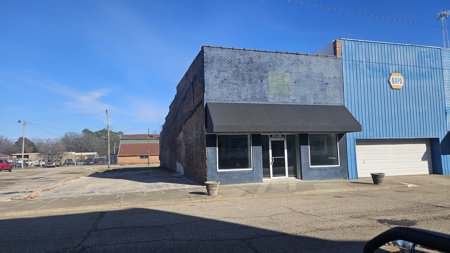 Large Commercial building in Rector Arkansas For sale Newly Updated - image 7