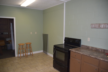 Church Building For Sale in Jackson, TN, Madison County Tennessee - image 11