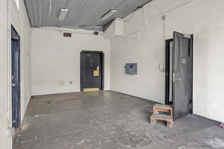 Historic 1920 Jail in Old Pelham, GA – Unique Opportunity! - image 17