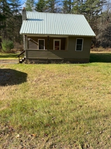 Private Cottage Near State Forest For Sale in Herkimer County NY - image 2