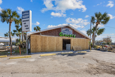 Waterfront Convenience Store & Two Lots - image 2