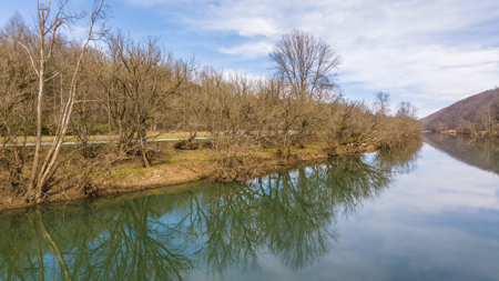 Online-Only Auction – Clinch Riverfront Unrestricted Land Hancock County Tennessee - image 5
