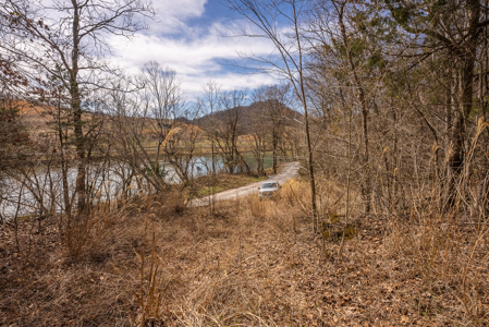 Online-Only Auction – Clinch Riverfront Unrestricted Land Hancock County Tennessee - image 44