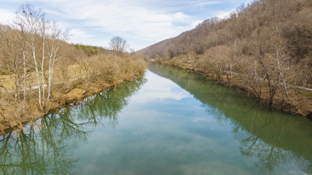 Online-Only Auction – Clinch Riverfront Unrestricted Land Hancock County Tennessee - image 4