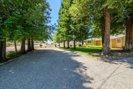 Vacaville, California Home on Acreage in Browns Valley for Sale - image 8